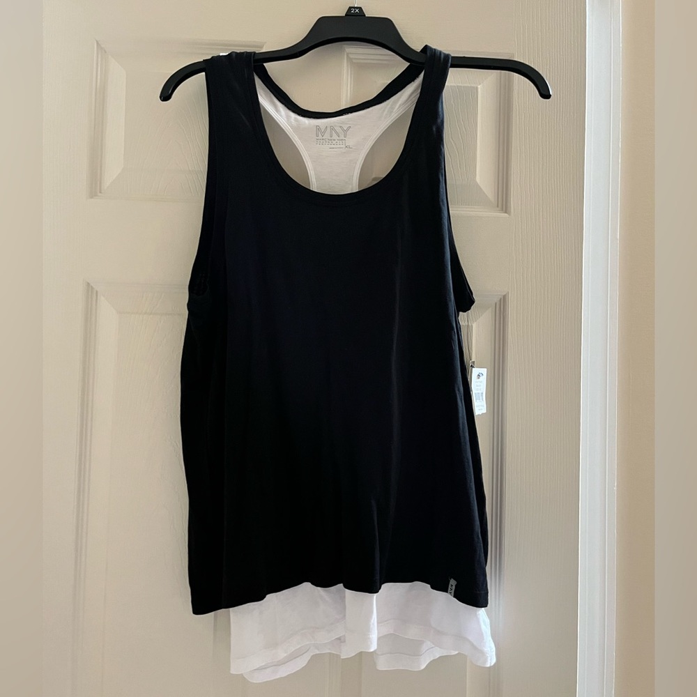 ⭐️NWT - Andre Marc NY - Athletic Double Tank Top Black & White - Womans XL